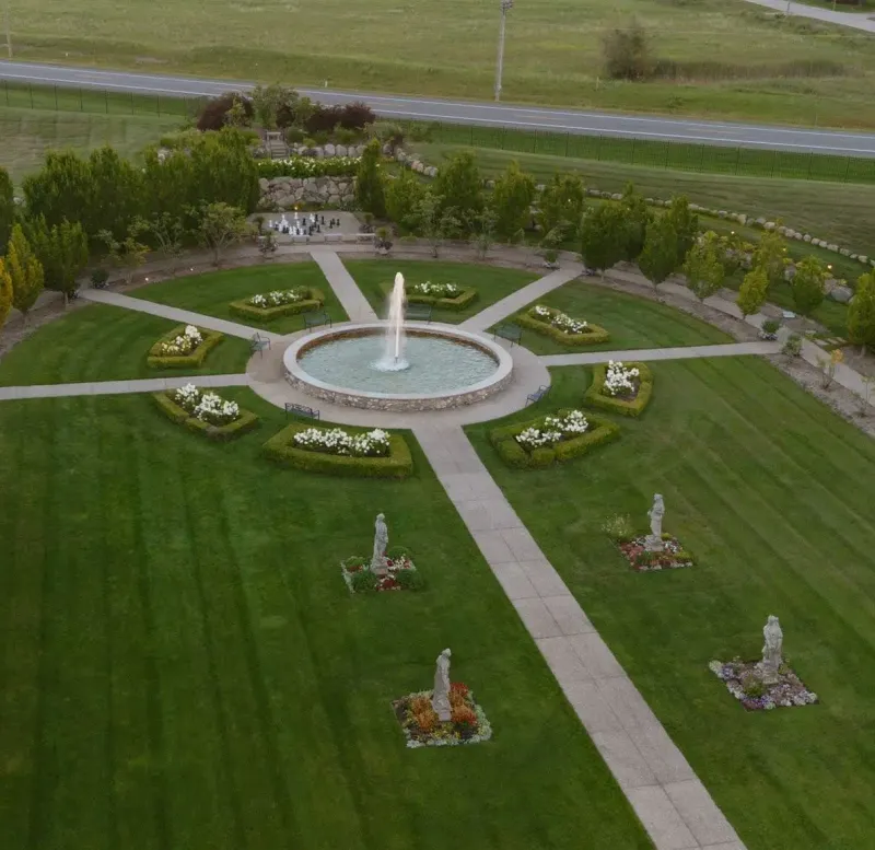 Overview of Castle Farms - castle in Michigan.
