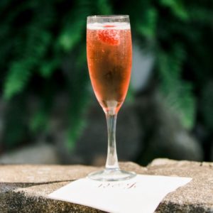 Christmosa with 1918 Cellars Reflection brut rosé The Weber Photographers